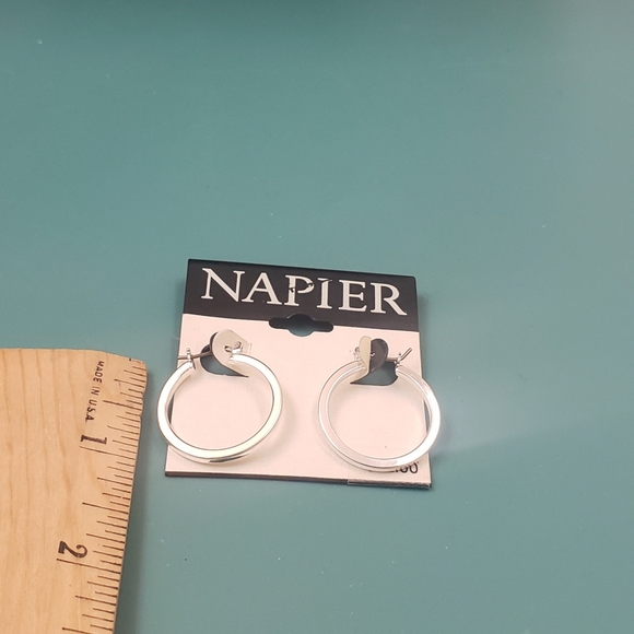Napier, NWT, Silver latch back hoop pierced fashion earrings - Picture 10 of 11